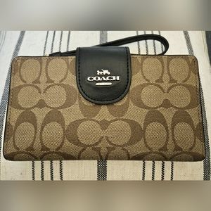 Coach Large Tech Wallet